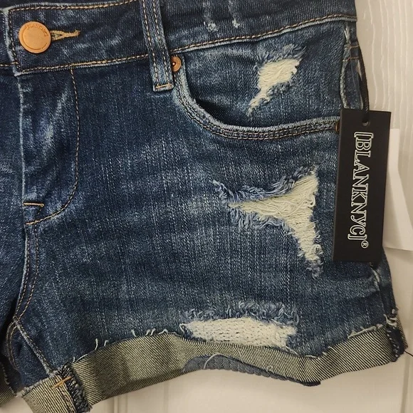 NWT Nordstrom The Fulton Blanknyc Roll Up Distressed Denim Blue Shorts Size 24 - Picture 3 of 13